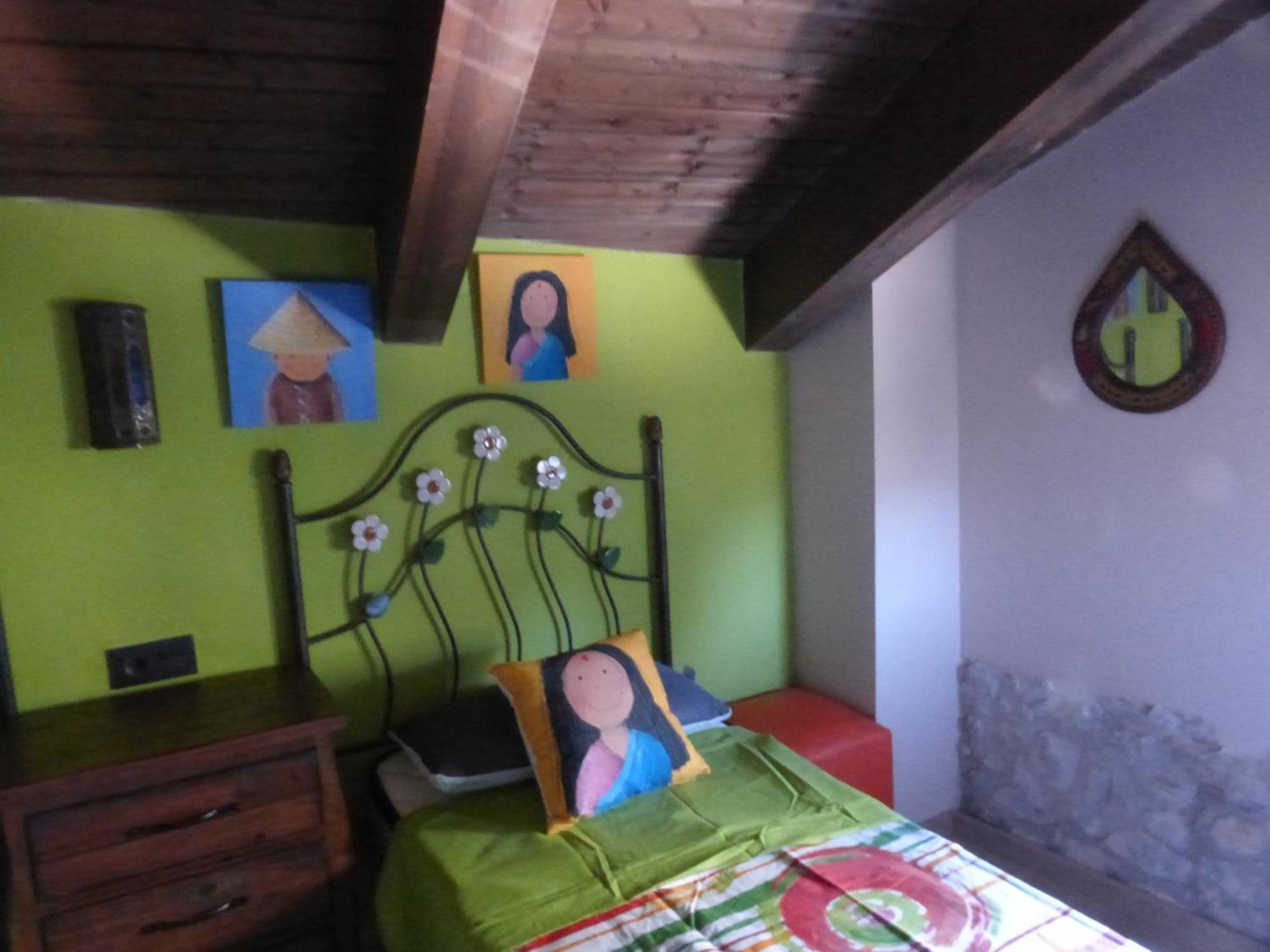 Viladomatrural La Nou de Bergueda Bilik gambar
