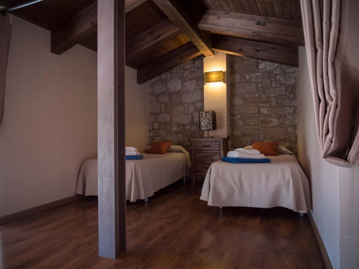 Viladomatrural La Nou de Bergueda Luaran gambar
