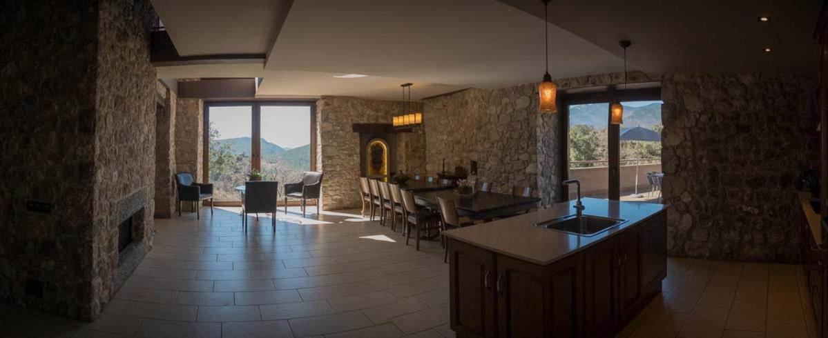 Viladomatrural La Nou de Bergueda Luaran gambar