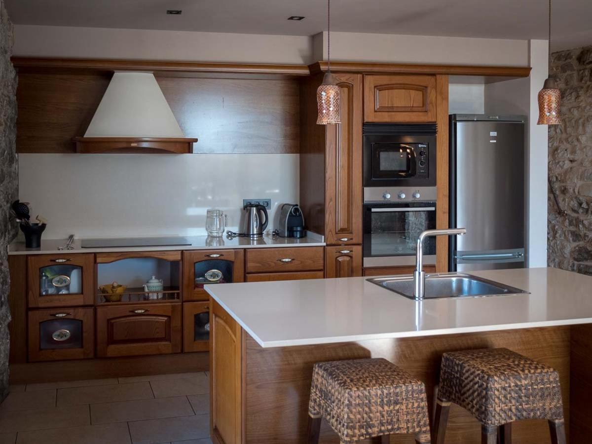 Viladomatrural La Nou de Bergueda Luaran gambar